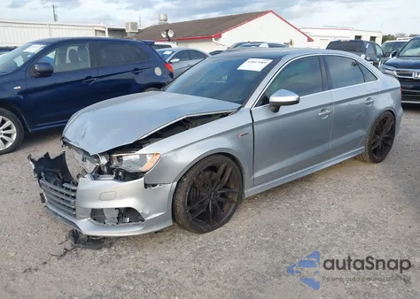 2016 Audi S3 2.0T Premium Plus z USA, uszkodzony, nr VIN WAUB1GFF9G1003555